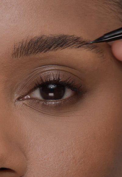 How To Use: MicroStroke Brow Pen in Ebony